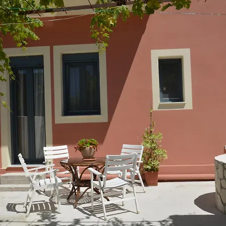 Terracotta Apartment Lixouri