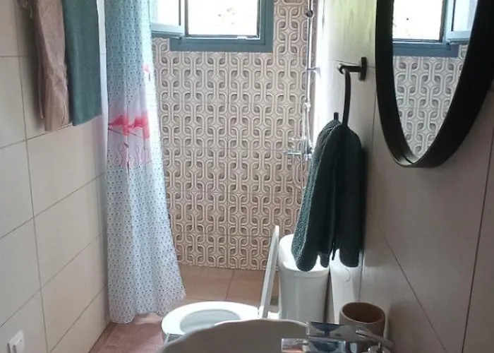 Terracotta Apartment *