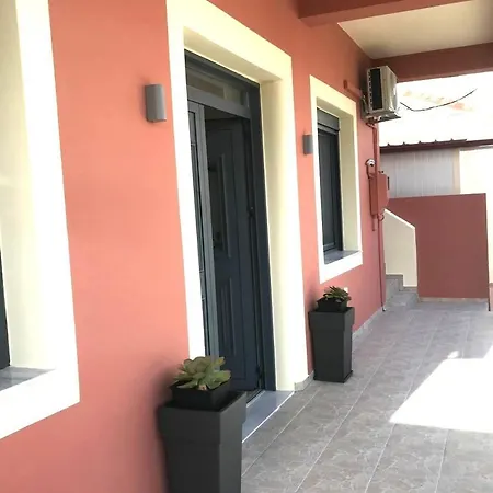 Terracotta Lejlighed