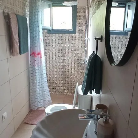 Terracotta Apartment *